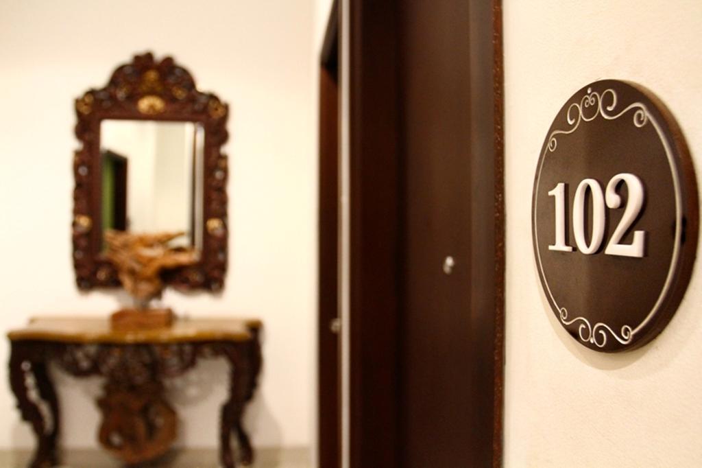 The Victoria Guesthouse Bandung Exterior foto